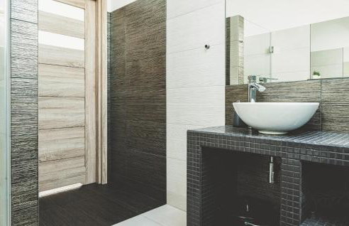 2 Bedroom Amazing Home In Ploskinia - Foto 26