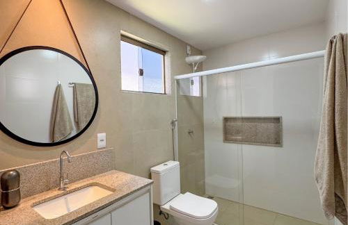 casadecastelhanos, Quadra do MAR de CASTELHANOS, 4 suítes com AR, Churrasqueira, Piscina, Hidromassagem, Cozinha INTEGRADA GOURMET Ideal para FAMÍLIA E AMIGOS - Foto 8