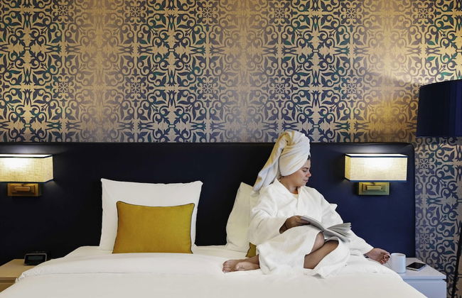 Aparthotel Adagio Dubai Deira - Photo 14