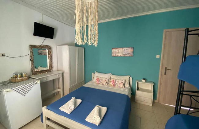 Alonnisos Beachfront Nest - Cozy Summer Gem - Foto 1