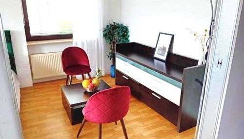 Wood Is Good! Kelkheim Central 24 7 Check In - Photo 5