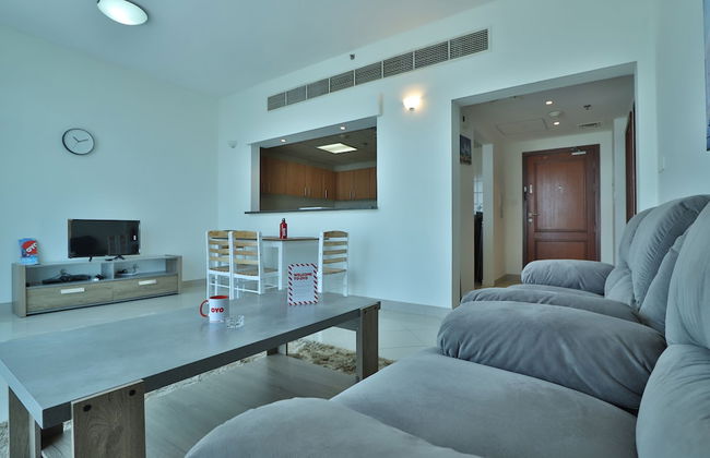 OYO Home 263 1BHK Hub canal 1 - Foto 17