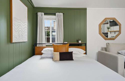 4BR Family Retreat with Hot Tub Games & Fire Pit - Foto 50