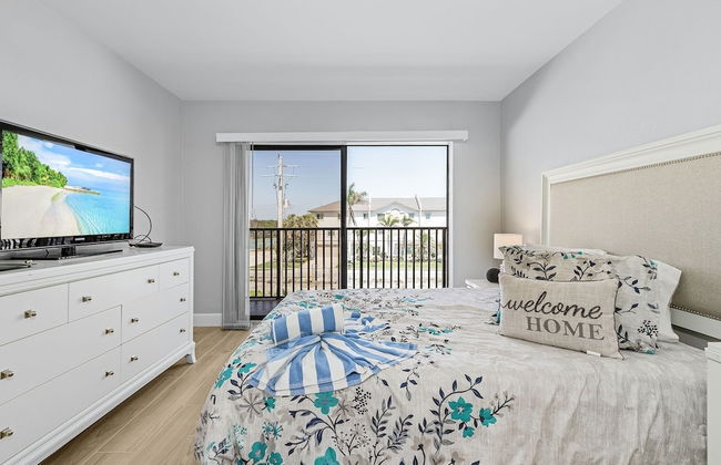 25840 Dolphin Way Of Hickory 204 2 Bedroom Condo - Photo 4