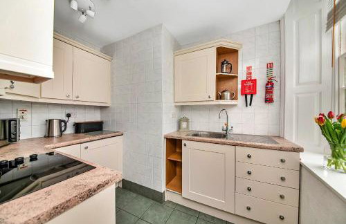 Finest Retreats - York Hall Apt - Photo 9