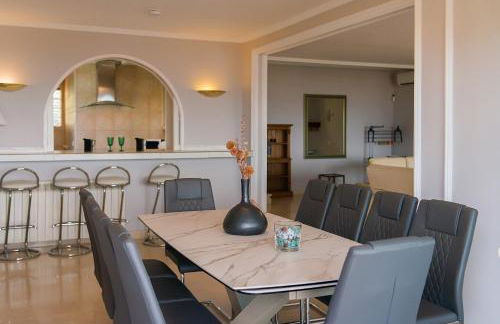 WELCS VILLA 281 EMP con piscina compartida - Foto 13