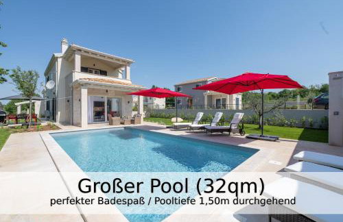 Villa Falco für Familien, bis 6 Personen, 3 Schlafzimmer mit Bad en Suite, Pool mit Loungebereich, Grillterrasse, schnellem Wlan, 2 Parkplätze, - Foto 3