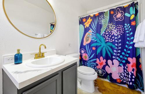 Lilo & Stitch Themed Villa 10 Min to Disney! Heated Pool & Game Room - Foto 40
