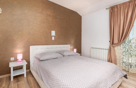 Beautiful Villa Sveta Anna with jacuzzi in Tinjan - Foto 8