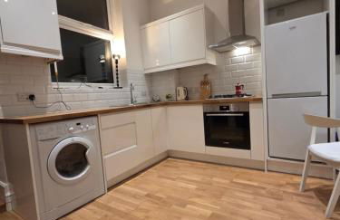 Camden Mia Apa - Foto 8