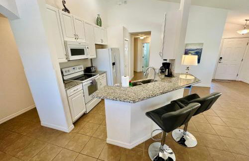 Villa with Pool in Gated 18-hole Golf Community with self-checkin after 4pm - Foto 11