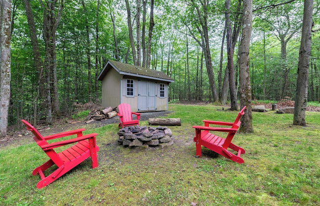 Bear Trail Chalet by Avantstay Retreat w/ Outdoor Living Deck & Fire Pit - Foto 101