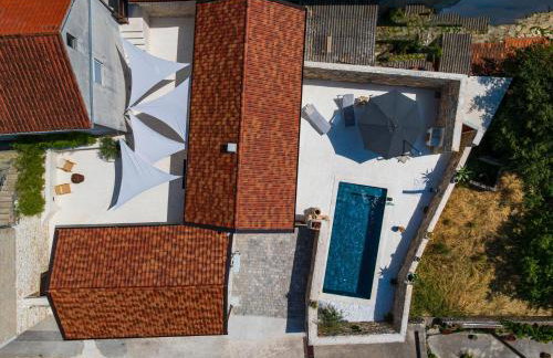 Cortile House - Photo 7