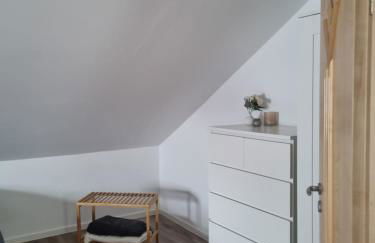 Eine helle gemütliche Wohnung zum Wohlfühlen - Photo 3