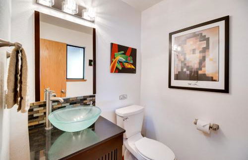 Idyllic Kelseyville Home with 2 Decks and Views! - Foto 25