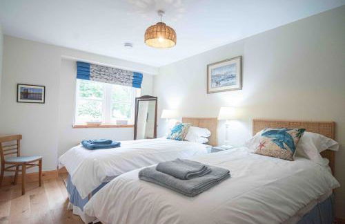 Steading Cottage - 50m from the beach - Foto 6