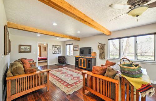 Spacious Mancos Home with Furnished Deck and Yard! - Foto 1
