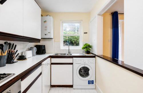 Camden 2BR Flat with Spacious Garden for 5 - Foto 8