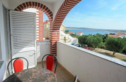 Apartments with swimming pool Caska, Pag - 4109 - Foto 33