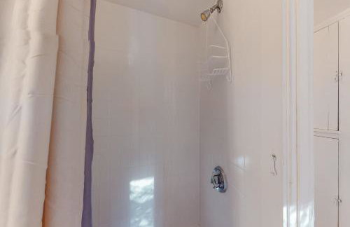 Beachroad Hideout - Photo 16