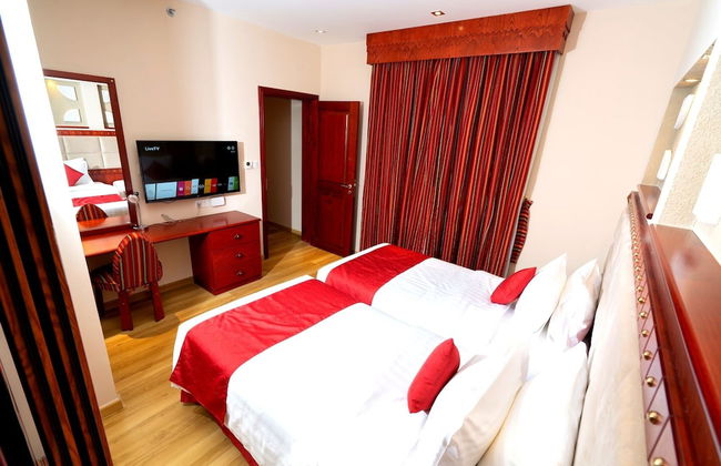 Al Liwan Suites Rawdat Al Khail - Foto 3