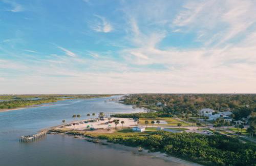 Quinn`s Riverside Retreat - Foto 29