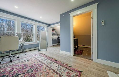 Luxe Coastal Retreat with Hot Tub & Spring Fires - Foto 28