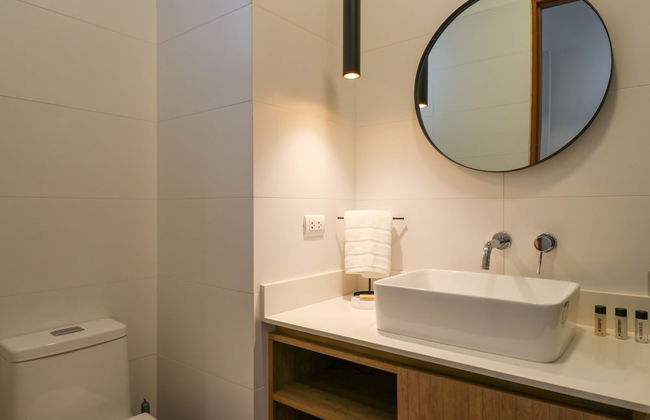 Elegant 3BR Duplex With Balcony in Miraflores - Photo 34