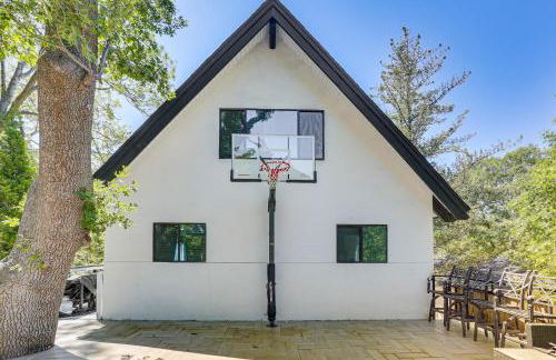 Lake Arrowhead Cabin with Hot Tub and Mountain Views! - Foto 21