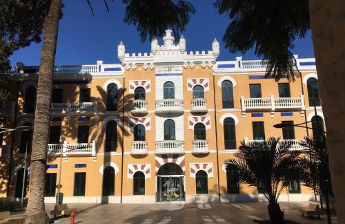 Ático Azalea - Corazón del Carmen, doble balcon, wifi - Foto 28