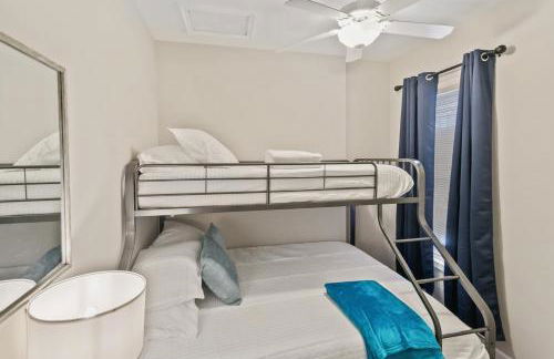 Beautiful Updated Home near Great Lakes Naval Base - Foto 7