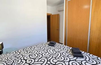 VILLA con piscina privada, a 35 km de las playas, vistas a la montaña, WIFI - Foto 17