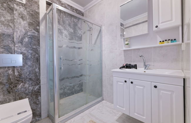 Stunning Gorgeous 2 BR near Golden Horn - Foto 37