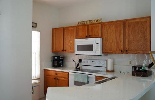 Enchanting Escape 3 Bedroom Minutes from Disney! - Foto 2