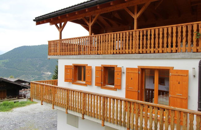 Chalet in Alps Near Ski Lift and Sauna - Photo 25