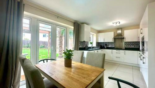 Charming 3 bedroomed House in Bicester sleeps 6 - Foto 1