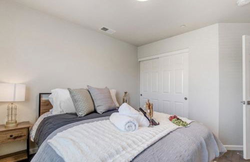 Game Night Meets Wine Country Elegance - Foto 16