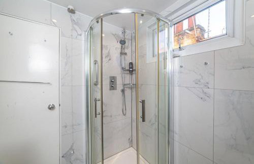 Ultra Central London, Modern Flat in Leafy Street - Foto 24