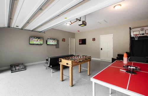 The Crimson Retreat Only 5 Miles to the Stadium BBQ Coffee Games - Foto 5