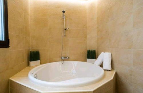 Welcome Salamanca Apartment - Photo 12