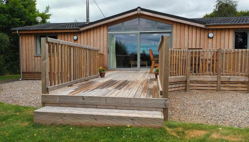 Birch Lodge, Pitlandie - Luxury 2 Bedroom Lodge with Sauna - Foto 2