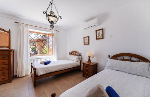 Cas Munji - BBQ, piscina y terraza - Foto 23