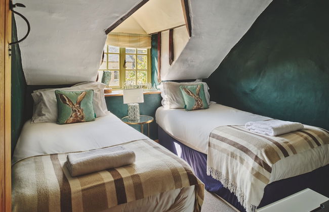 Coniston House - Photo 8