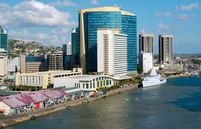 Visite dans Port d'Espagne - Photo 1