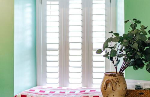 Delightful Cotswold Cottage for two, Log Burner, Garden & Dog Friendly - Photo 25