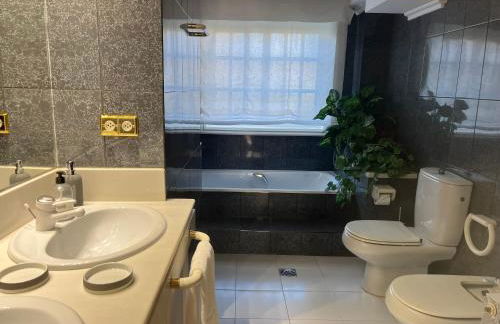 Preciosa casa en playa América - Foto 37