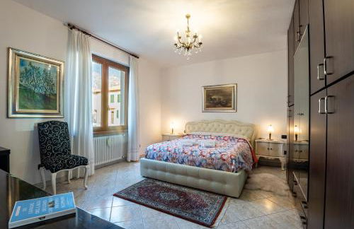 Apartment with garden a few steps from the lake - Larihome A06 - Foto 1