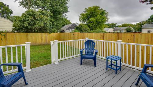 Walk to Beach Hampton Home with Grill! - Foto 2