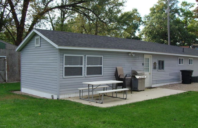 On Pointe Lakefront Resort - Photo 3