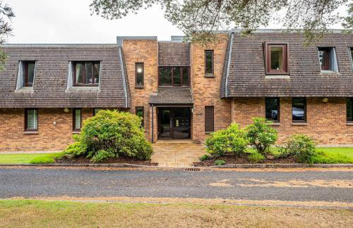 Spacious Gleneagles Apartment - Foto 18